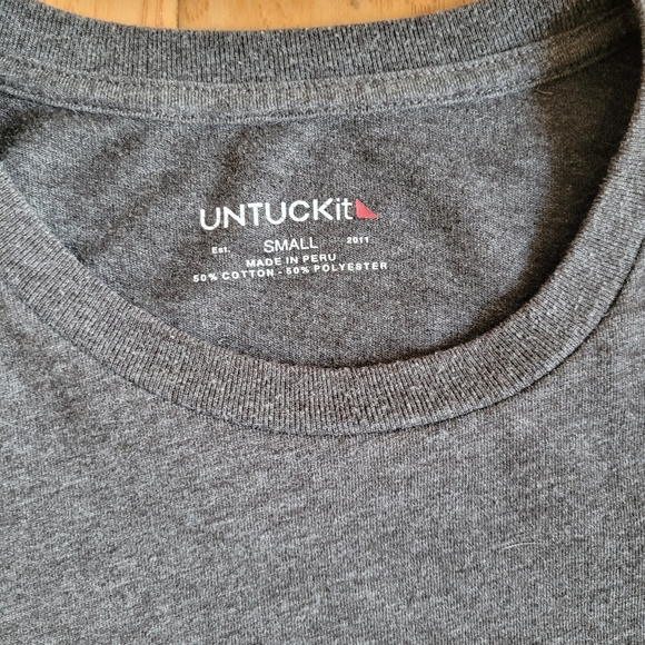 💥3 for $30💥 UNTUCKit Mens Size Small Saxum T Shirt, Style 30088 Regular Fit - Picture 3 of 6